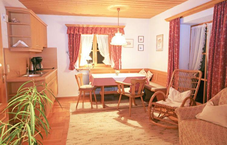 אינזל Gaestehaus Gschwendtner - Chiemgau Karte מראה חיצוני תמונה