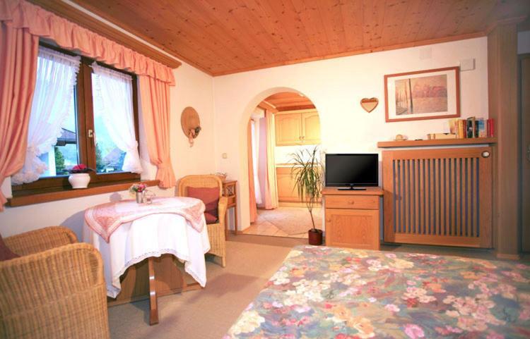 אינזל Gaestehaus Gschwendtner - Chiemgau Karte מראה חיצוני תמונה